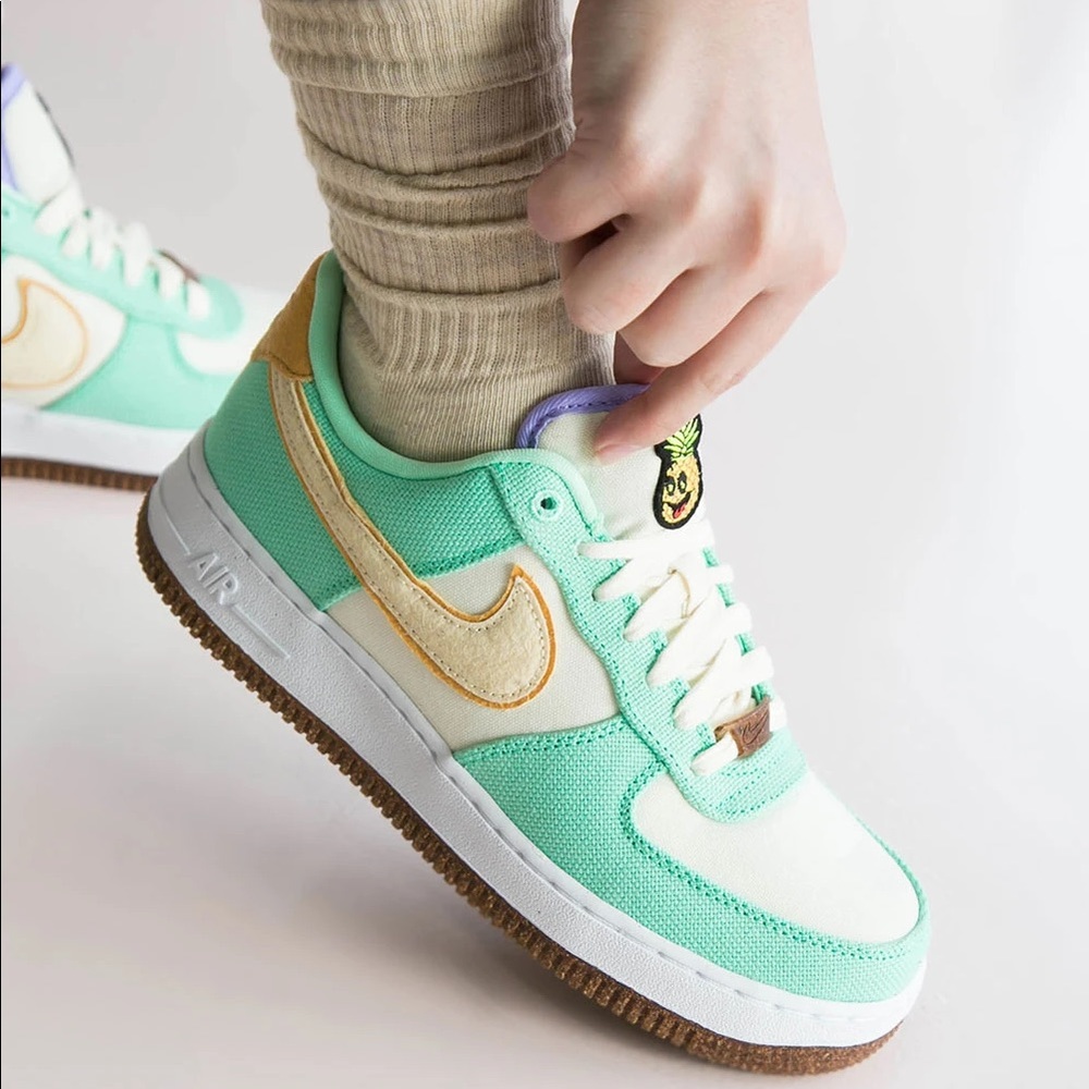 NIKE AIR FORCE 1 Sneakers Shoes New Special Edition New
